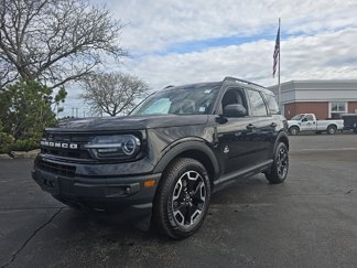 Used 2021 Ford Bronco Sport Outer Banks w/ Outer Banks Package image 1