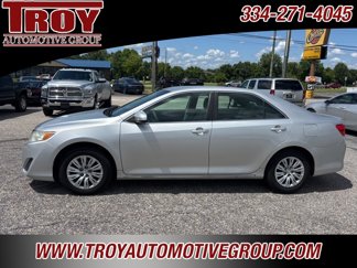 Used 2012 Toyota Camry image 1