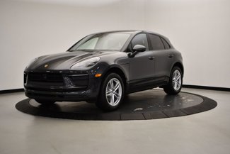 Certified 2024 Porsche Macan image 1