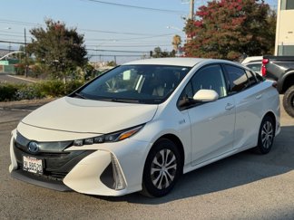 Used 2020 Toyota Prius Prime XLE image 1