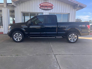 Used 2017 Ford F150 XL w/ Equipment Group 101A Mid image 1
