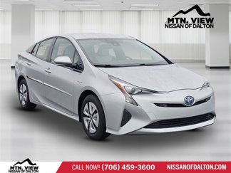 Used 2017 Toyota Prius Four image 1
