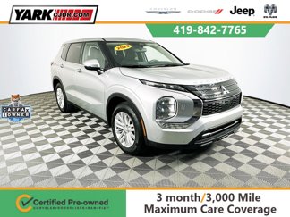 Used 2022 Mitsubishi Outlander ES image 1