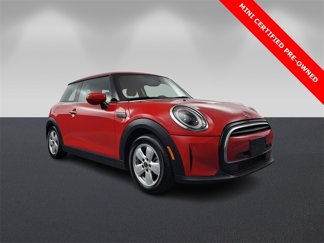 Used 2022 MINI Cooper 2-Door Hardtop image 1