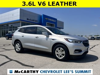 Used 2020 Buick Enclave Essence image 1