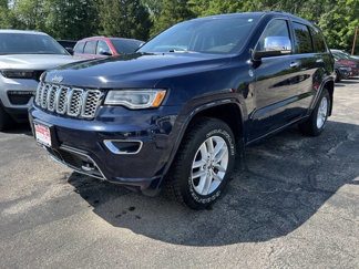 Used 2017 Jeep Grand Cherokee Overland w/ Jeep Active Safety Group image 1