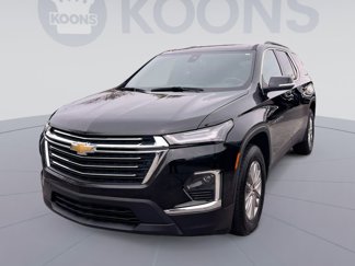 Used 2023 Chevrolet Traverse LT image 1