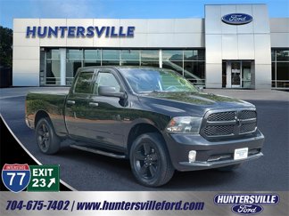 Used 2018 RAM 1500 Express w/ Black Ram 1500 Express Group image 1
