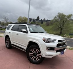 Used 2023 Toyota 4Runner Limited image 1