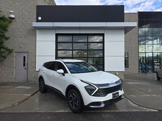 New 2025 Kia Sportage LX image 1