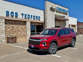 New 2025 Chevrolet Traverse LT w/ Driver Confidence Package image 1