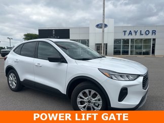 New 2025 Ford Escape Active image 1