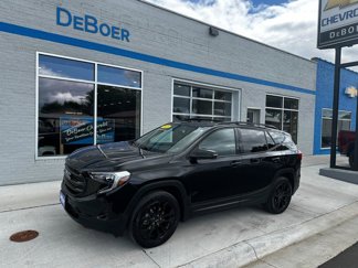 Used 2021 GMC Terrain SLT w/ Infotainment Package II image 1