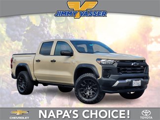 Used 2023 Chevrolet Colorado Trail Boss image 1