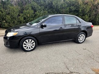 Used 2013 Toyota Corolla LE image 1