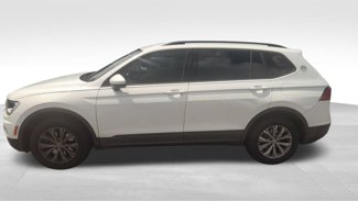 Used 2020 Volkswagen Tiguan S image 1