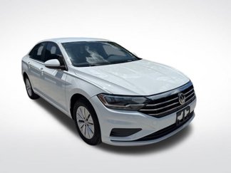 Used 2019 Volkswagen Jetta R-Line image 1