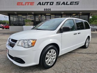 Used 2019 Dodge Grand Caravan SE image 1