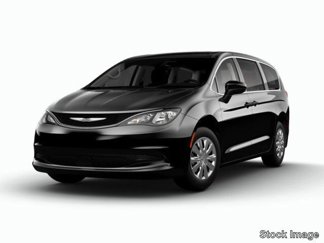 Used 2023 Chrysler Voyager LX image 1