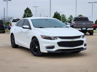Used 2018 Chevrolet Malibu LT w/ Leather Package image 1