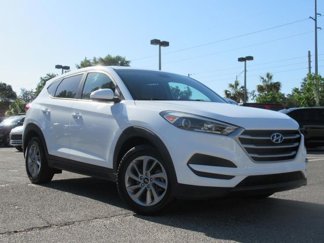 Used 2017 Hyundai Tucson SE image 1