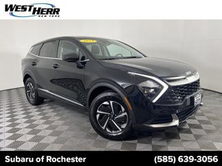 Used 2023 Kia Sportage LX image 1