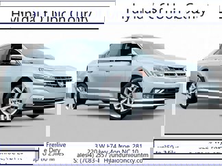 Used 2018 Volkswagen Passat 2.0T SE image 1