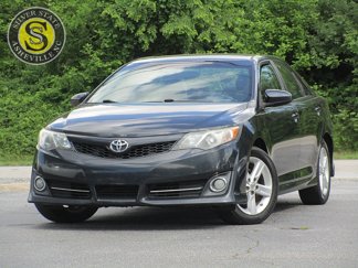 Used 2014 Toyota Camry SE image 1