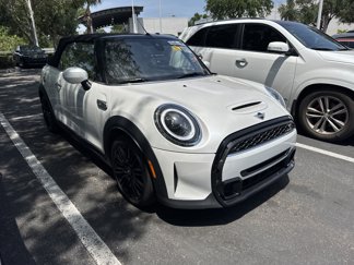 Used 2024 MINI Cooper S image 1