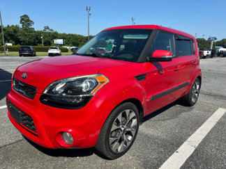 Used 2013 Kia Soul ! image 1