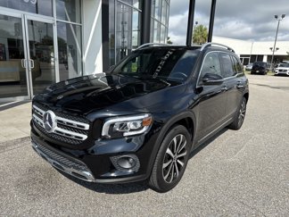Certified 2021 Mercedes-Benz GLB 250 w/ Premium Package image 1