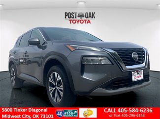 Used 2021 Nissan Rogue SV image 1