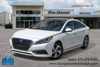 Used 2017 Hyundai Sonata Limited w/ Ultimate Package 02 image 1