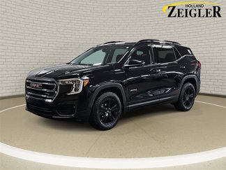 Used 2024 GMC Terrain AT4 image 1