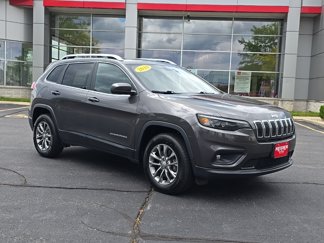 Used 2019 Jeep Cherokee Latitude Plus w/ Cold Weather Group image 1