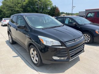 Used 2015 Ford Escape SE image 1