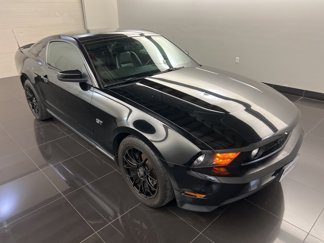 Used 2010 Ford Mustang GT image 1