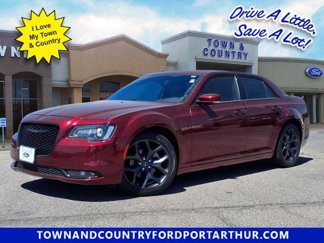 Used 2023 Chrysler 300 S image 1