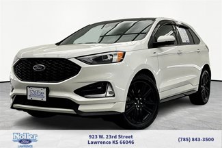 Used 2020 Ford Edge ST-Line w/ Cold Weather Package image 1