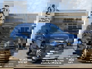 Used 2019 Chevrolet Blazer LT image 1