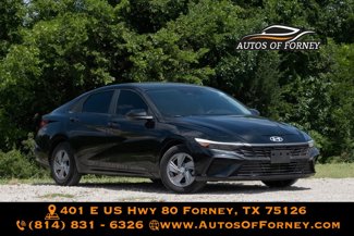Used 2024 Hyundai Elantra SE image 1
