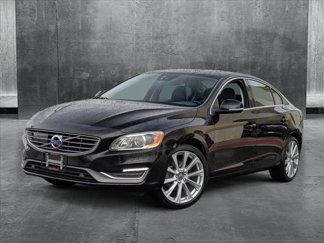 Used 2016 Volvo S60 T5 Inscription Platinum image 1