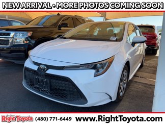 Certified 2022 Toyota Corolla LE image 1