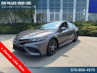 Used 2024 Toyota Camry SE image 1