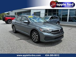 Used 2024 Volkswagen Jetta S image 1