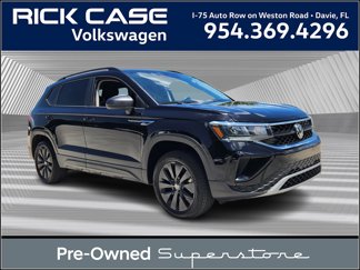 Used 2024 Volkswagen Taos S image 1