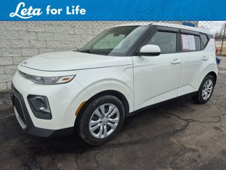 Used 2022 Kia Soul LX image 1