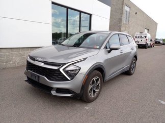Used 2023 Kia Sportage LX image 1