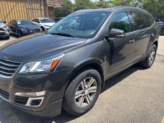 Used 2017 Chevrolet Traverse LT image 1
