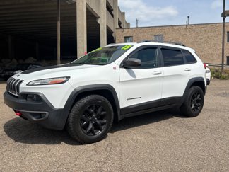 Used 2015 Jeep Cherokee Trailhawk w/ Comfort/Convenience Group image 1